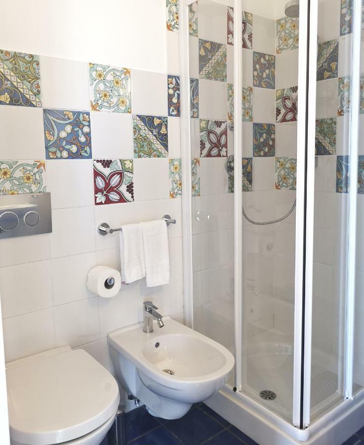 A Casa Di Noemi Hotel Pizzo  Ngoại thất bức ảnh